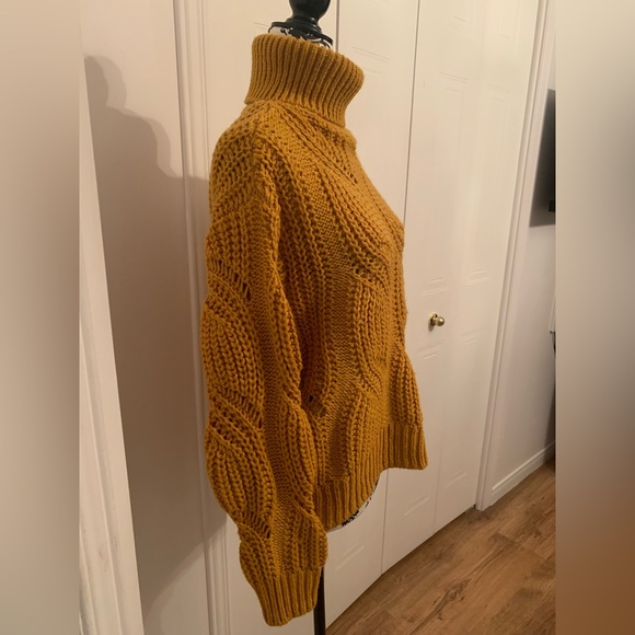 Beautiful mustard sweater. - Picture 3 of 3